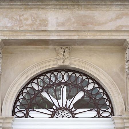Sikelia Suites Noto Exterior photo